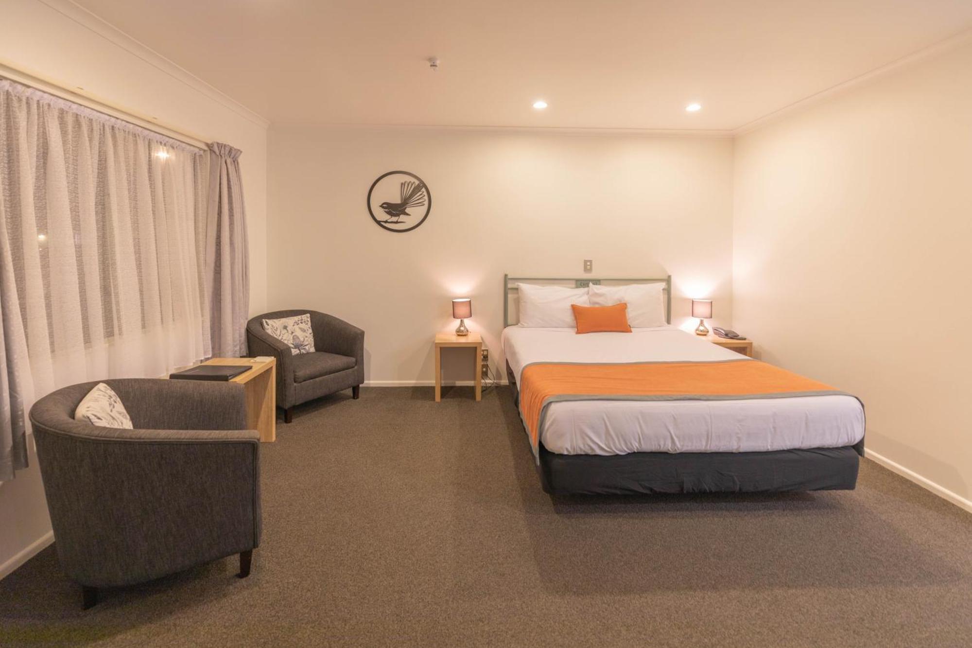 Camelot Motor Lodge And Conference Centre Palmerston North Buitenkant foto
