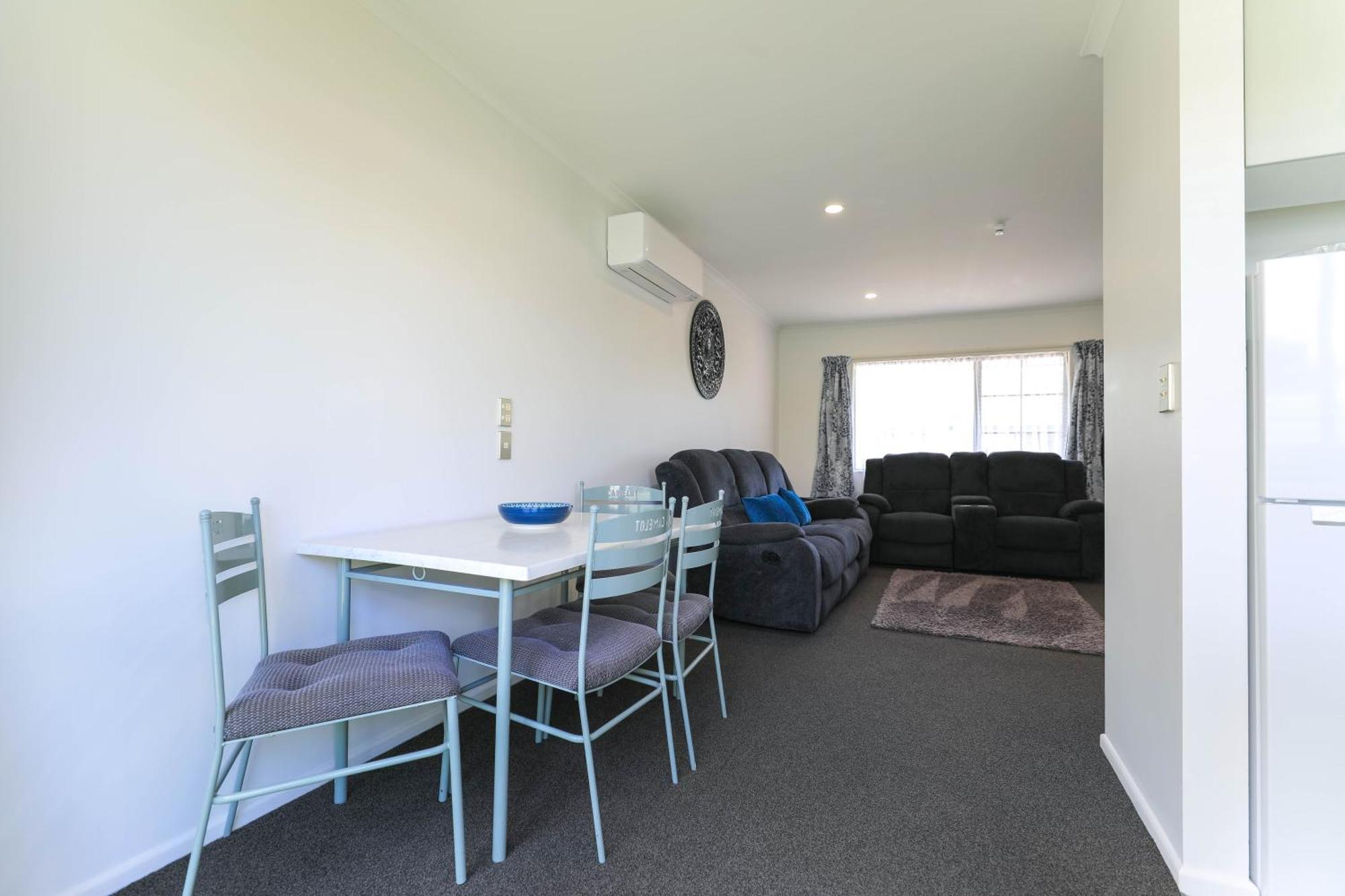Camelot Motor Lodge And Conference Centre Palmerston North Buitenkant foto