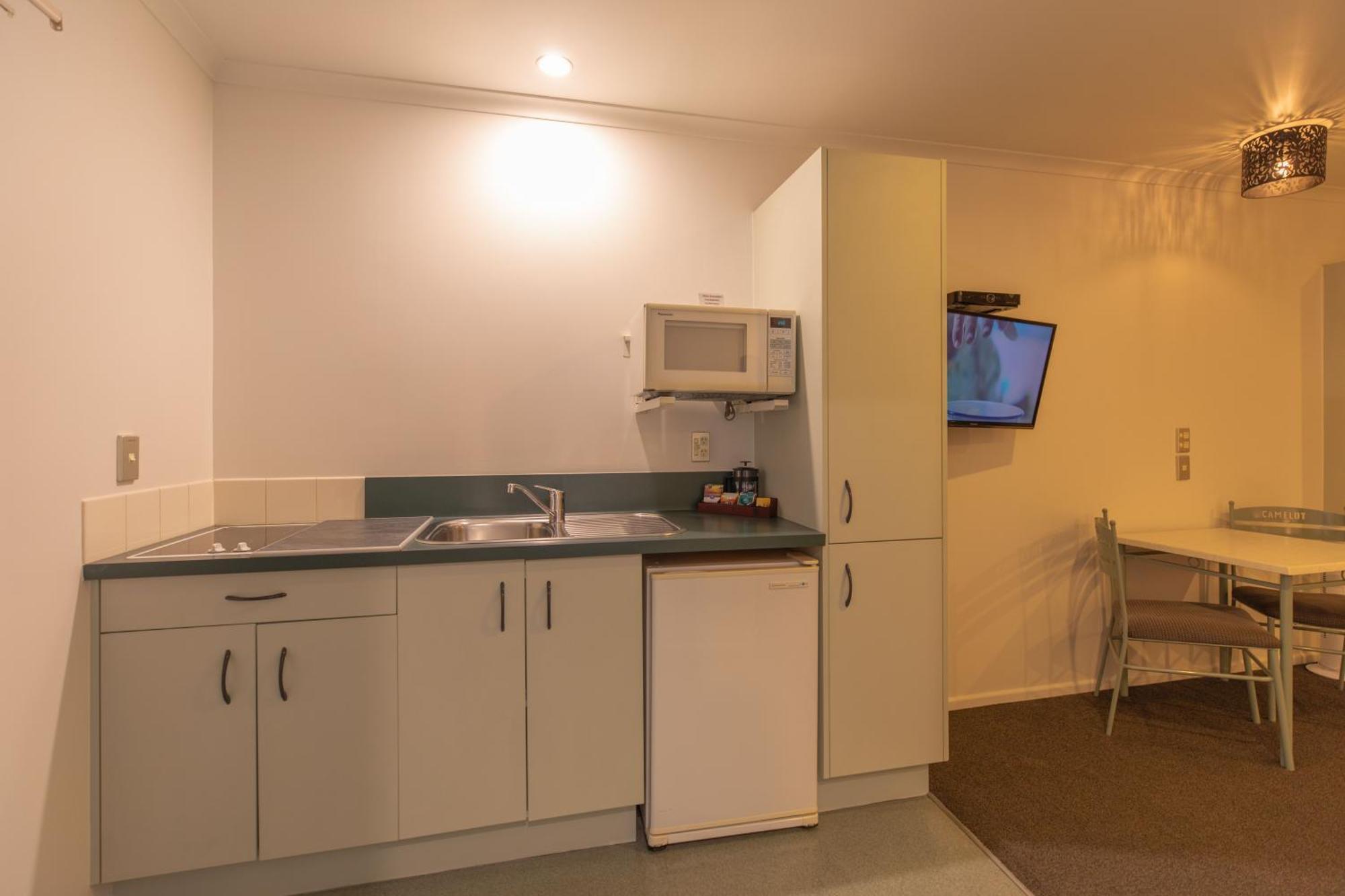 Camelot Motor Lodge And Conference Centre Palmerston North Buitenkant foto
