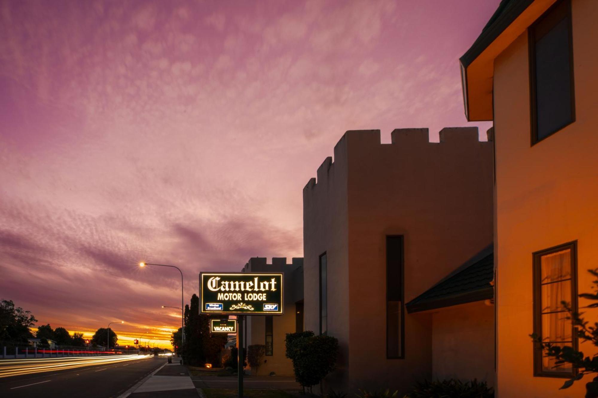 Camelot Motor Lodge And Conference Centre Palmerston North Buitenkant foto